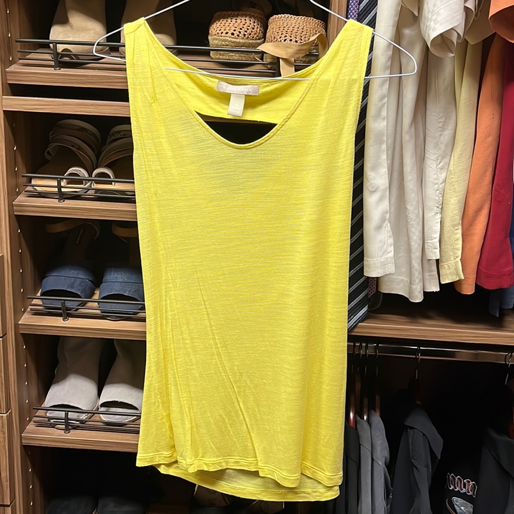 Yellow Banana Republic top - small